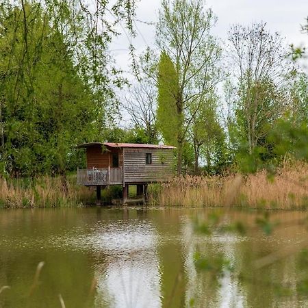 Lakeside Cabin On Stilts- 'Kingfisher' Villa Rous Lench Exterior photo